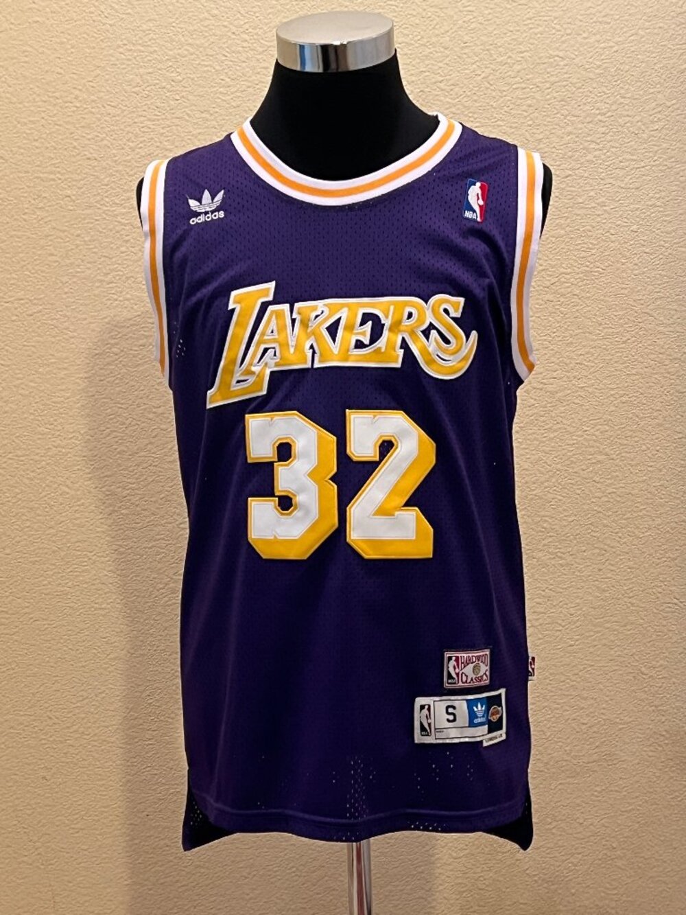 adidas Los Angeles Lakers Magic Johnson #32 Swingman NBA Jersey Men's S Purple